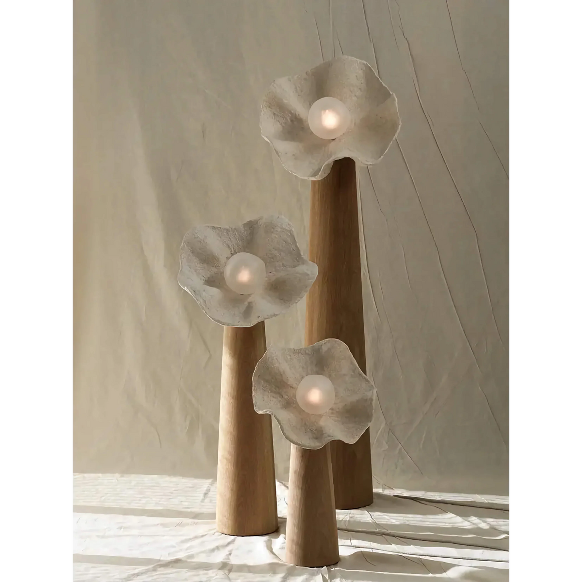 Petal Floor Lamp | Plaster-Look Resin | CLFLO582LY