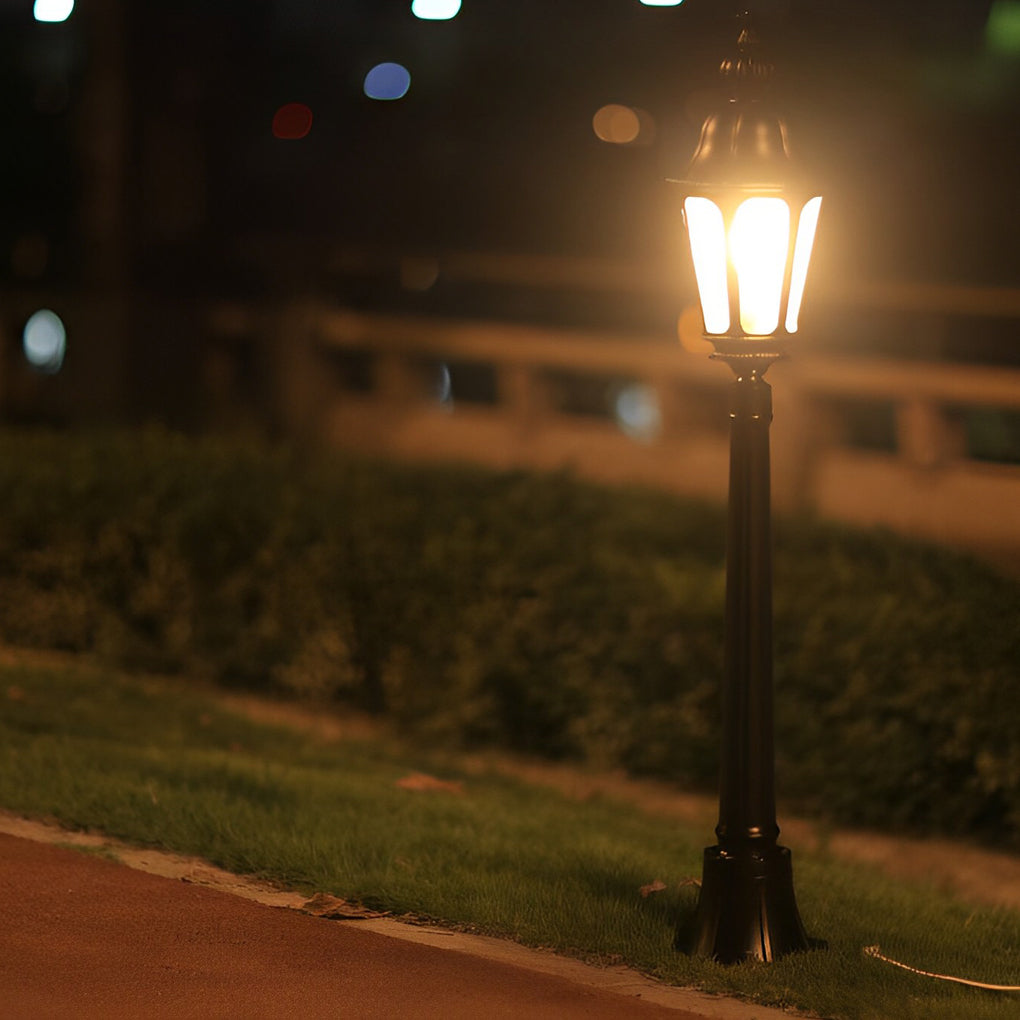 Ciroian Elegant European LED Outdoor Pathway Lamp