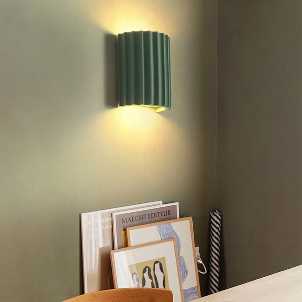 Modern Half-Circle Resin Wall Sconce For Living Room