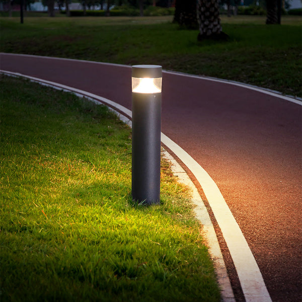 Norerian Poles Minimalist Nordic Outdoor Light