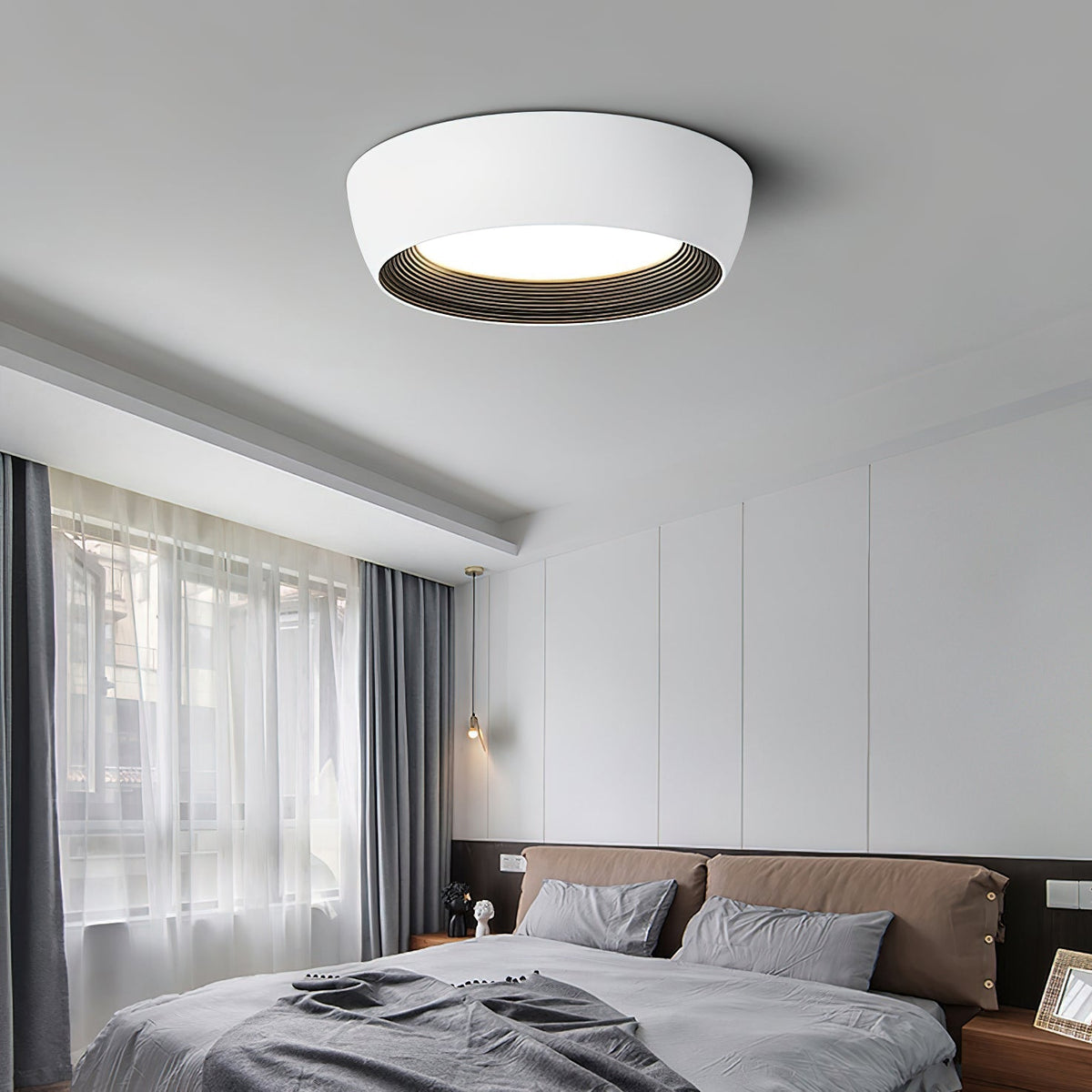 Minimalist Duncan Ceiling Light