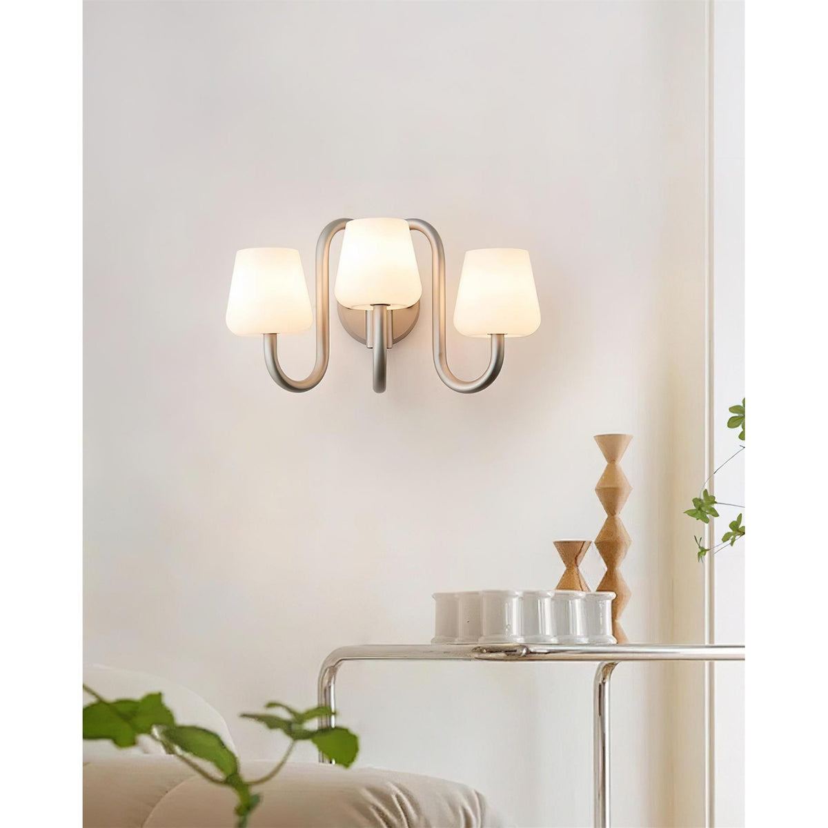 Norduvyi Aluminum Wall Lamp