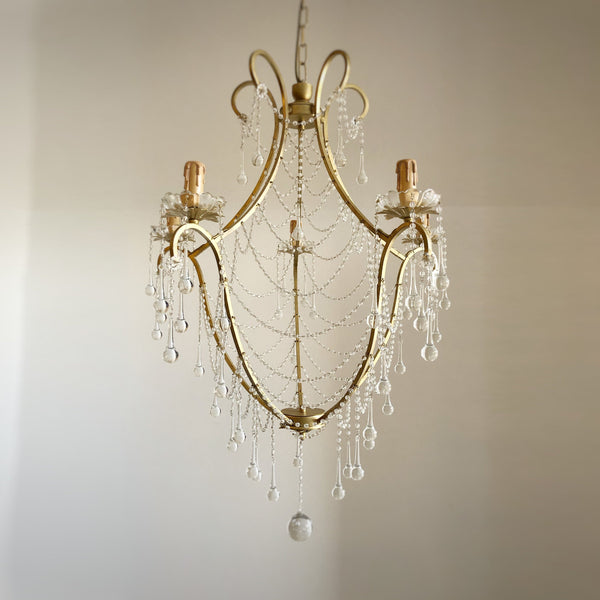 Qvistuvyo Glass Chandelier