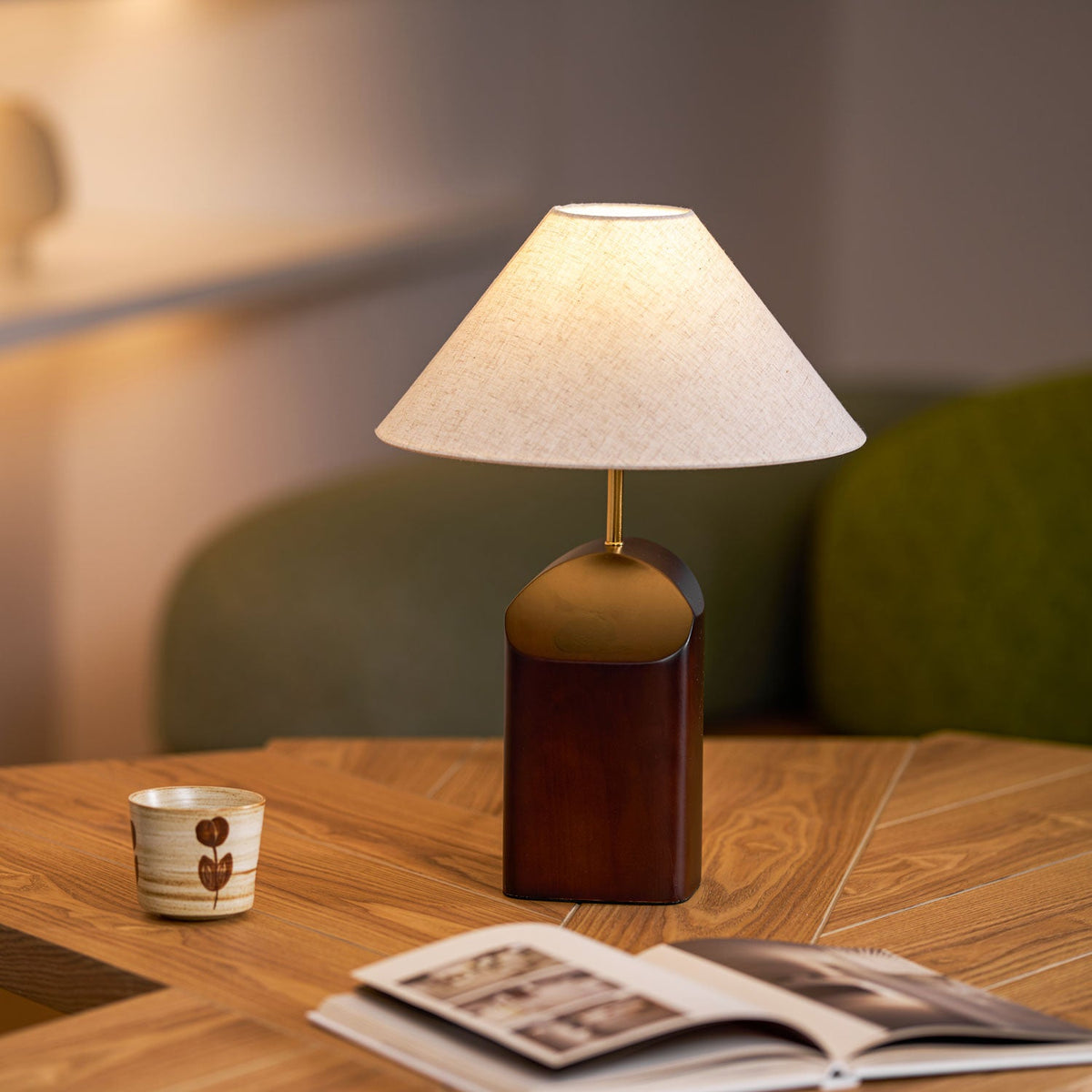 Arden Curve Table Lamp