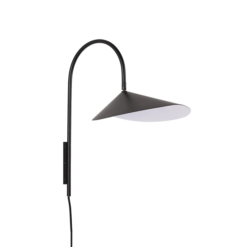 Arum Wall Lamp