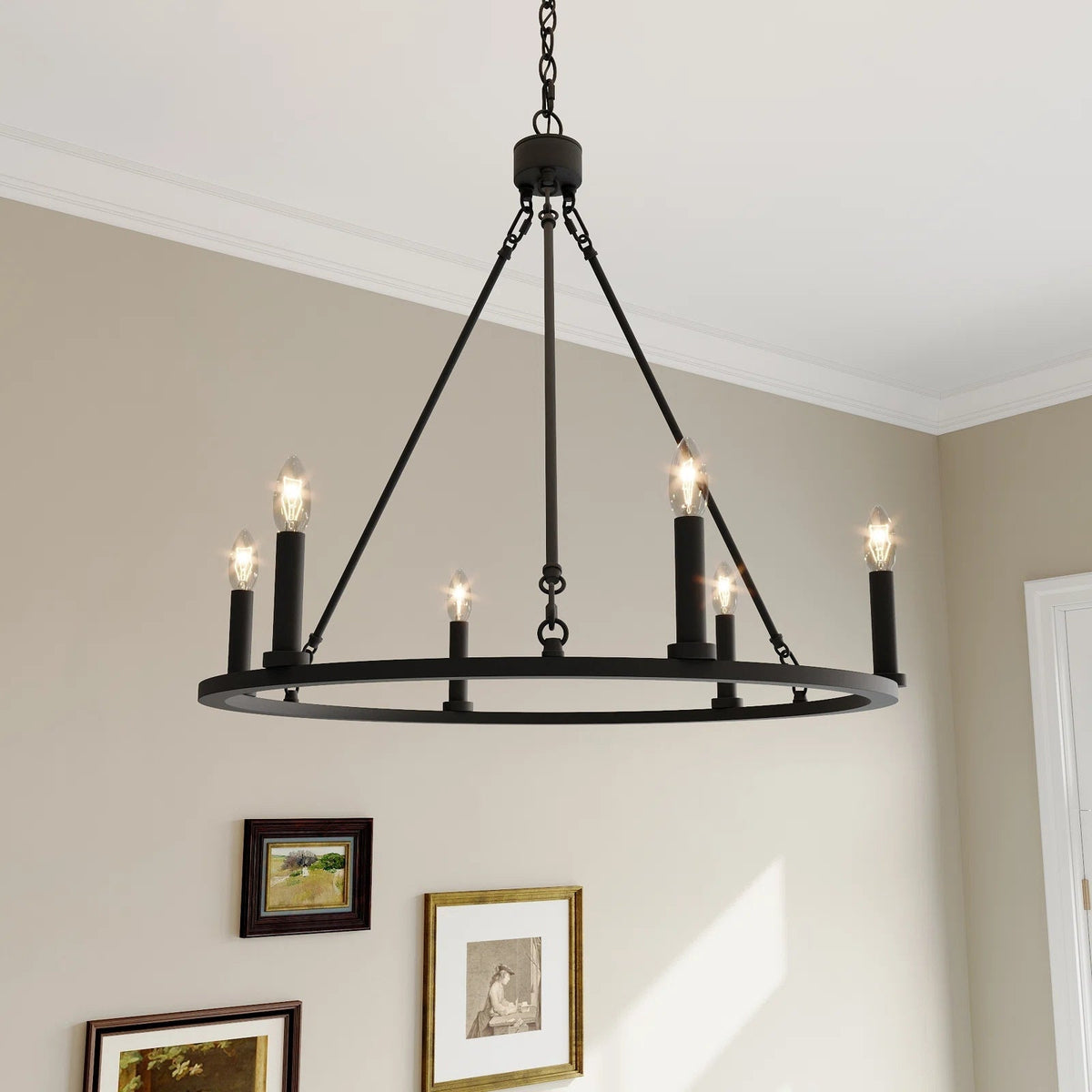Mjolkuvyo Chandelier