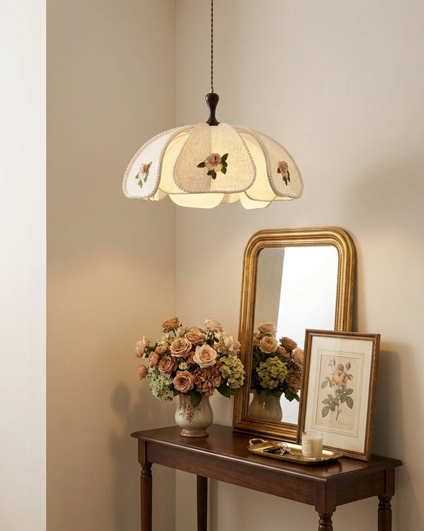 Rivaise Pendant Light