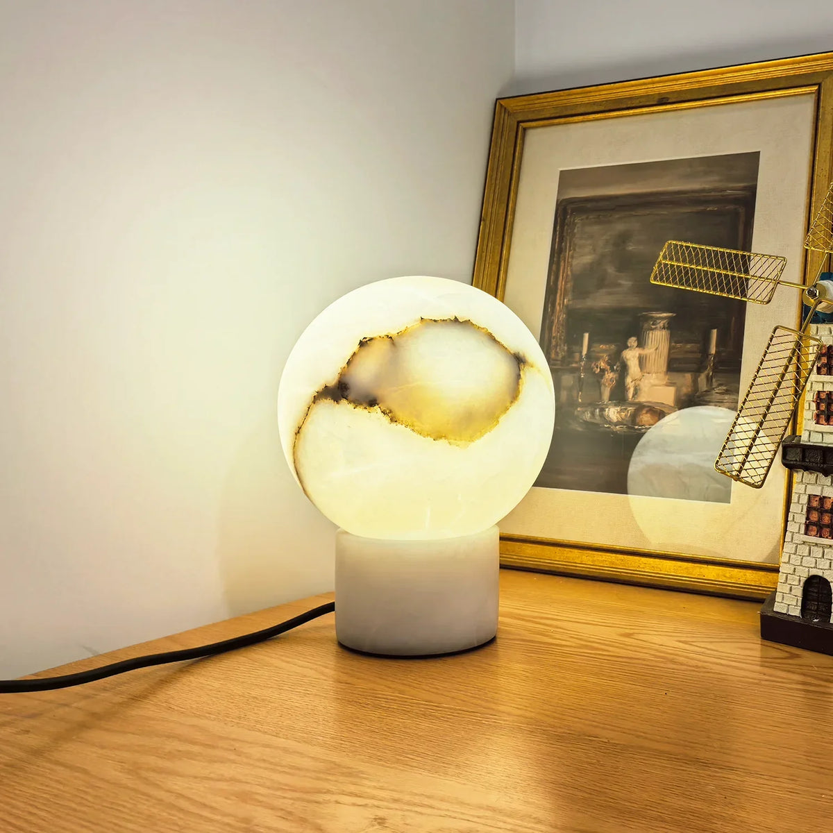 Ball Alabaster Table Lamp