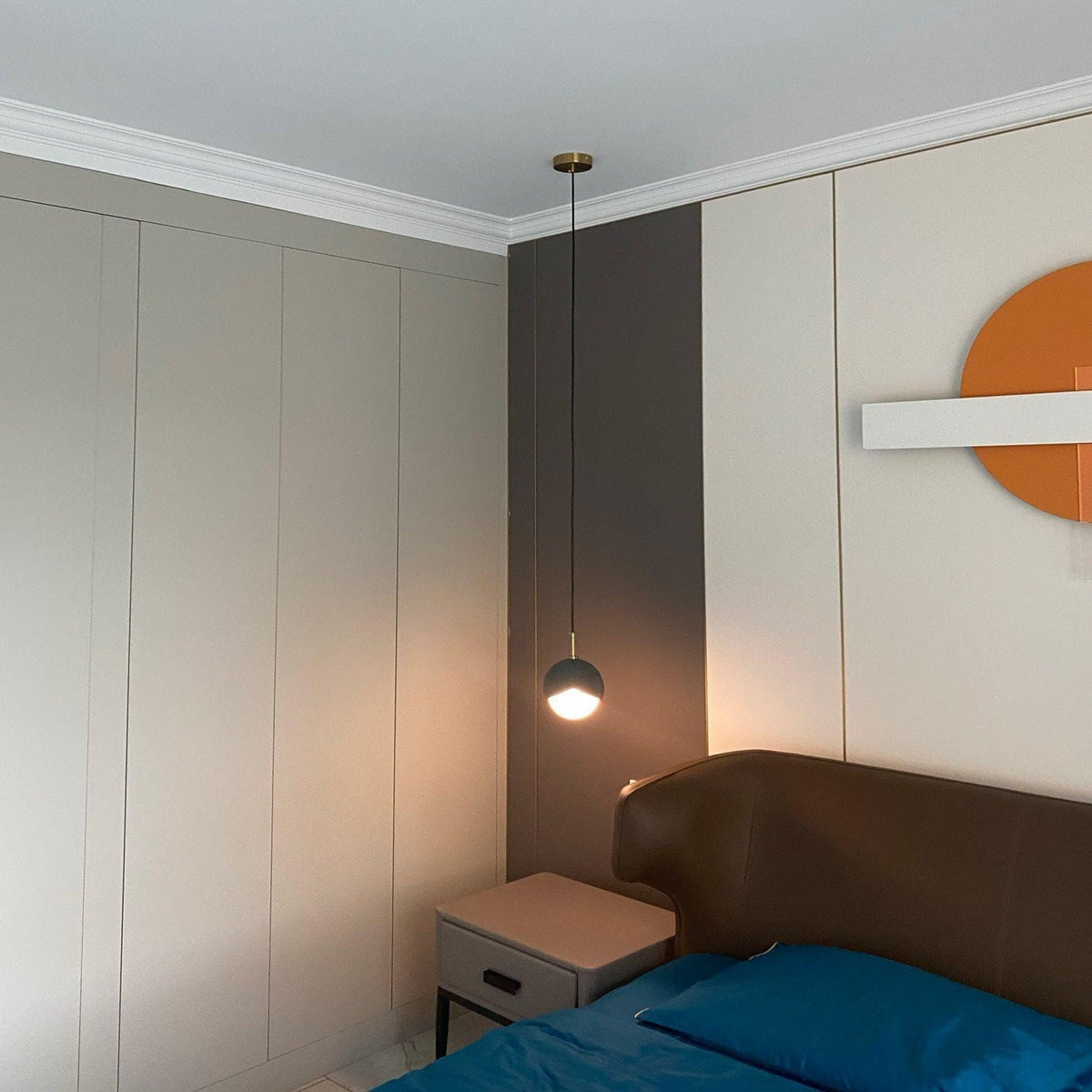 Benedict Pendant light