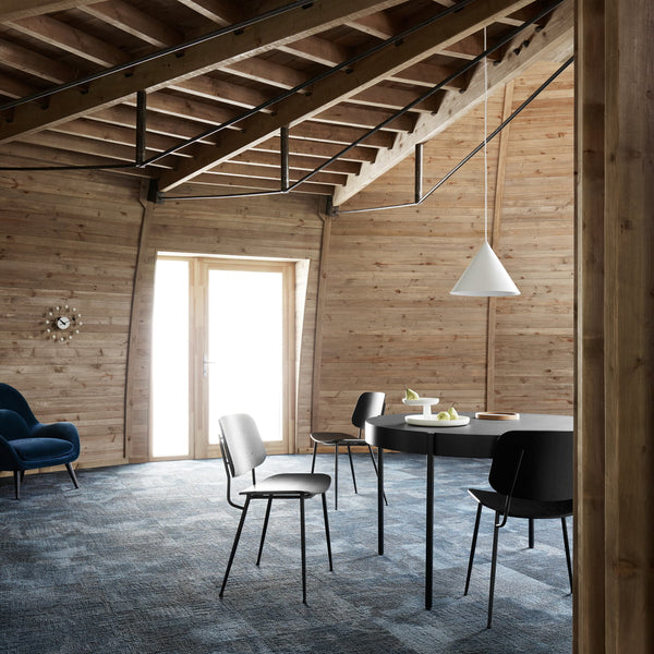 Caeluvyu Dark Pendant Lamp