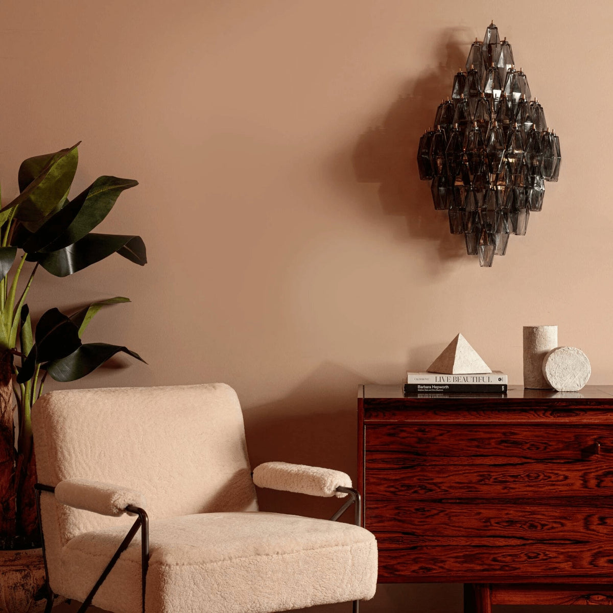 Zyrelis Polyhedral Glass Sconce