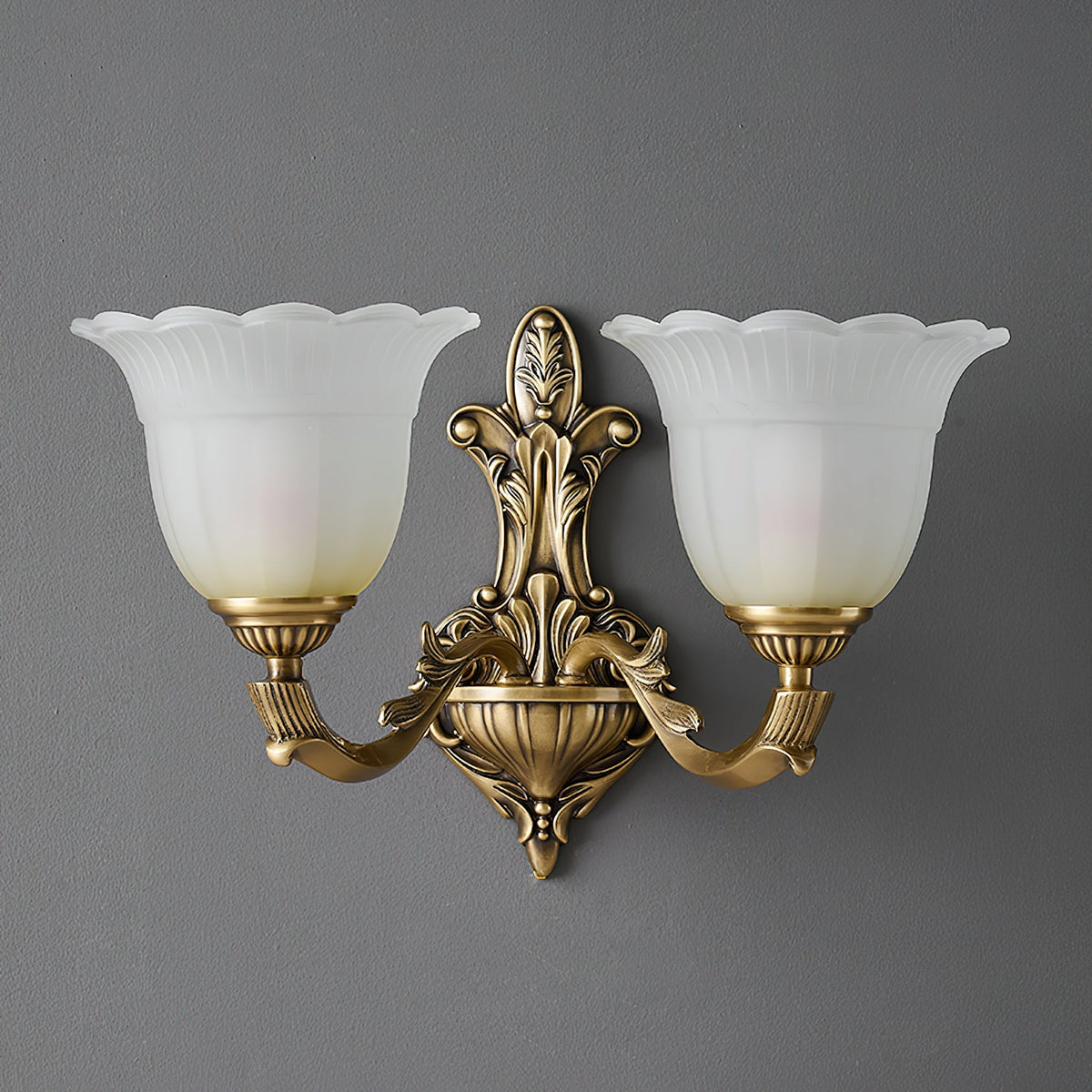 Sifuvyd Luxury Flower Brass Glass Sconce
