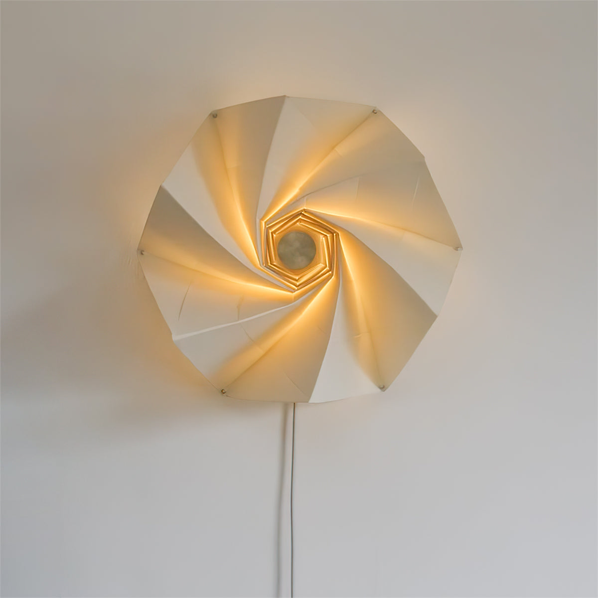 Norenise Wall Lamp