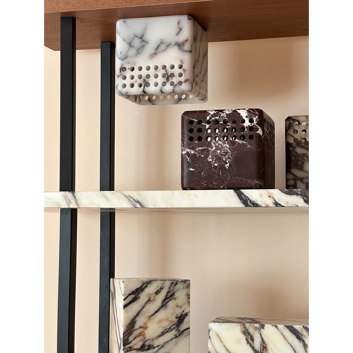Bond Marble Ceiling Lamp