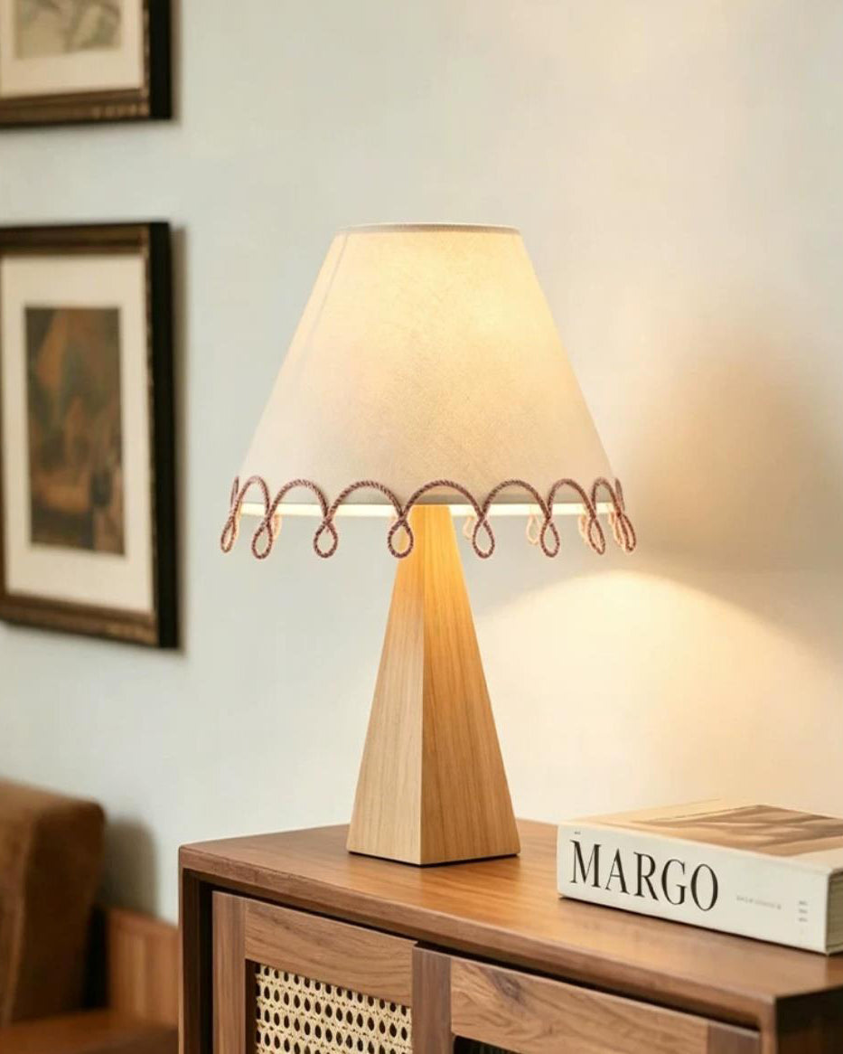 Liorereria Table Lamp