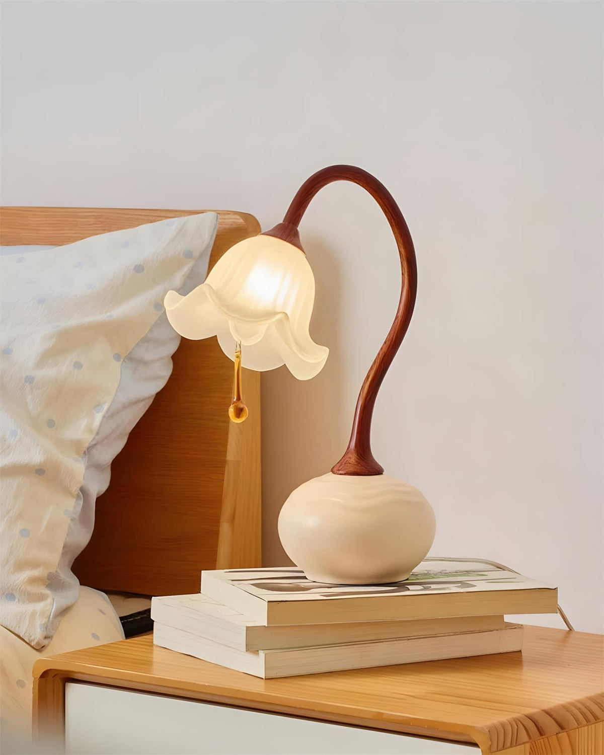 Ciraraya Table Lamp