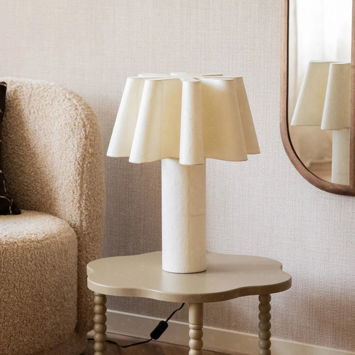 Viraaella Table Light