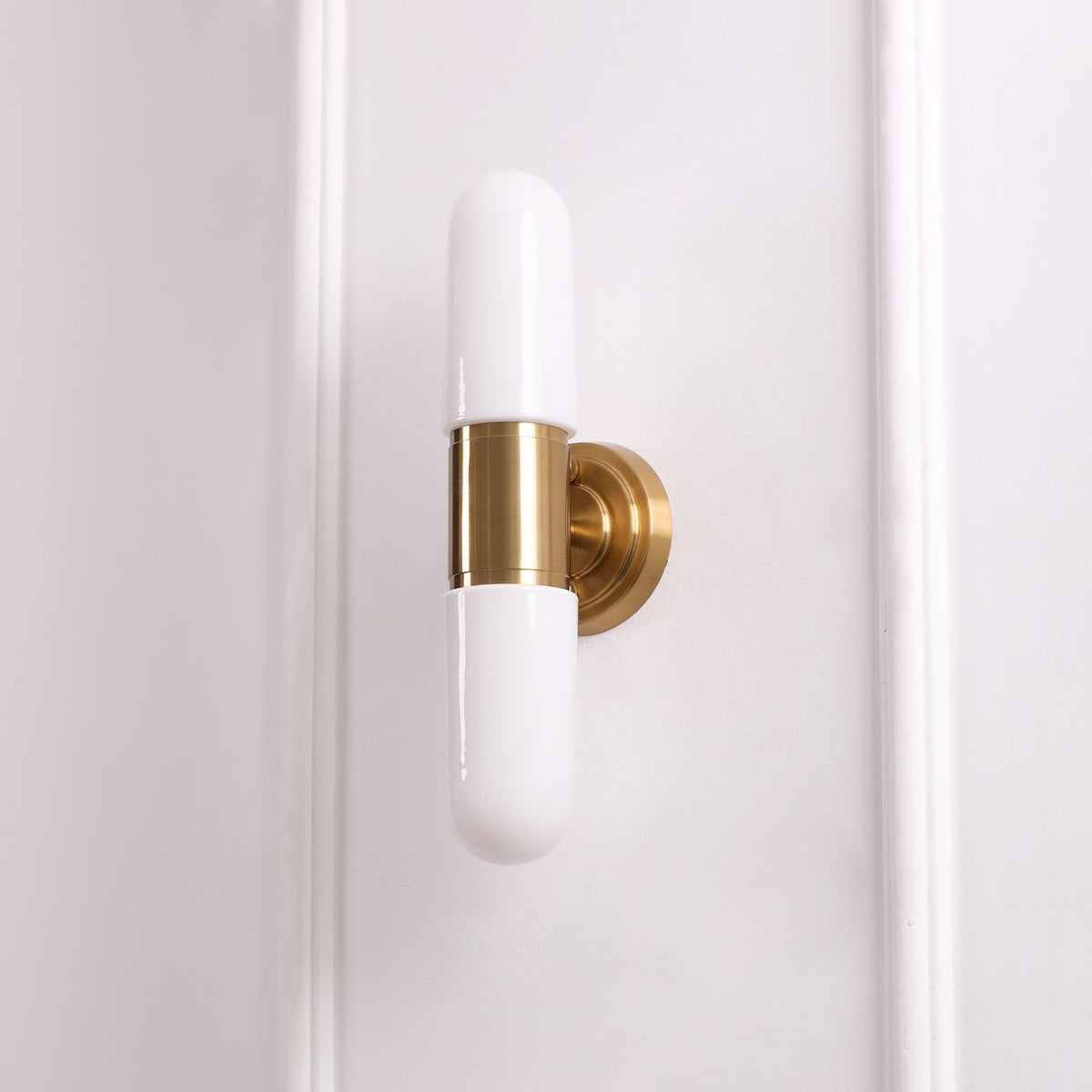 Lumerise Wall Lamp