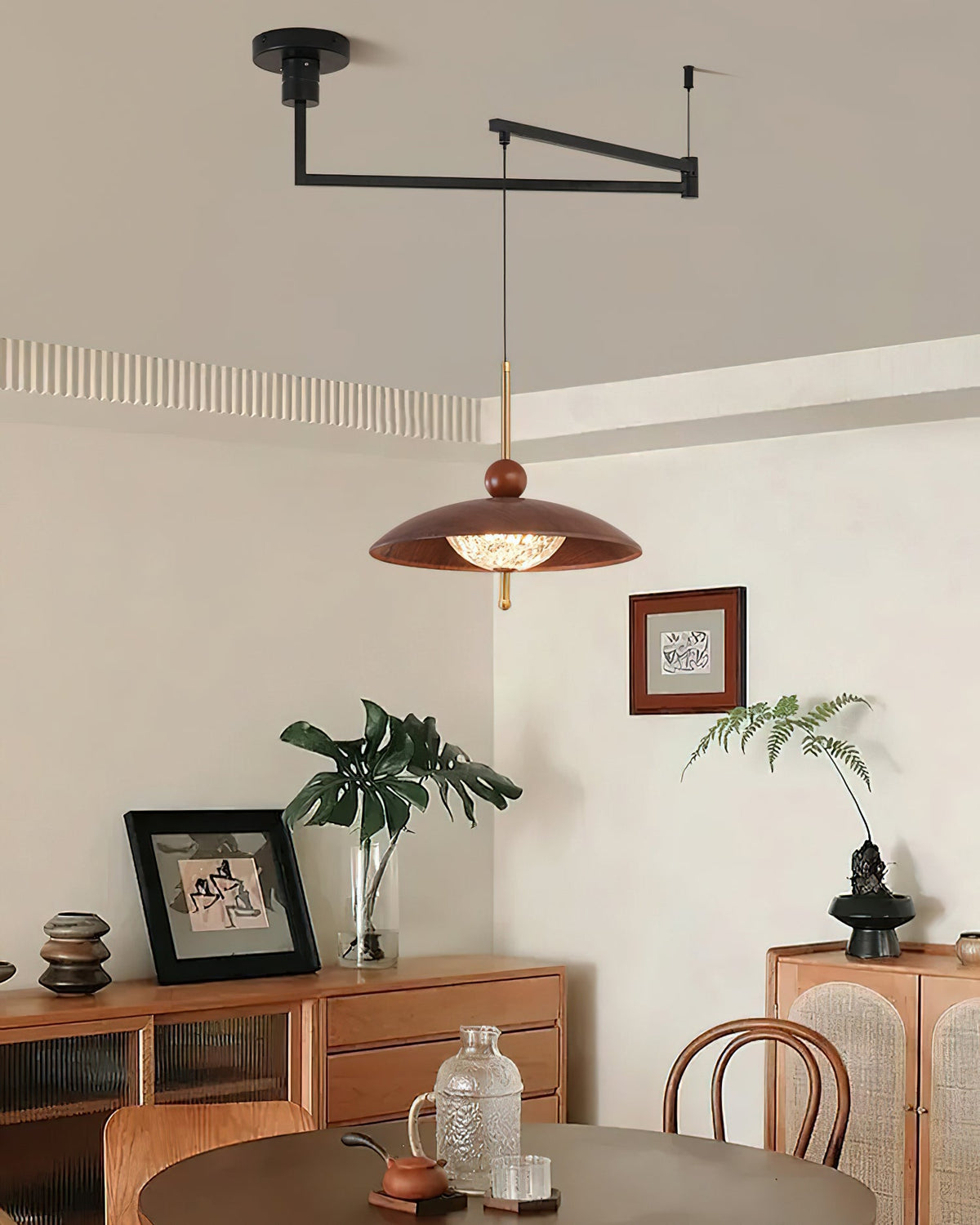 Elaivaya Wall Lamp