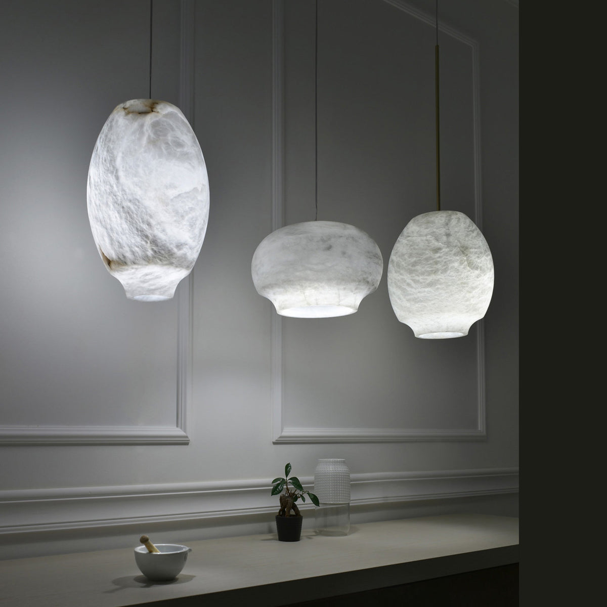 Cocoon Alabaster Pendant Lamp