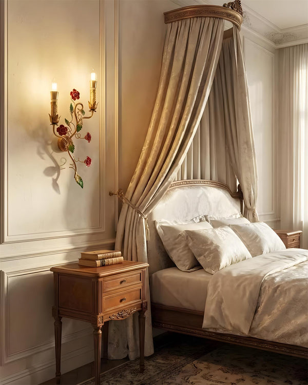Velanise Wall Lamp