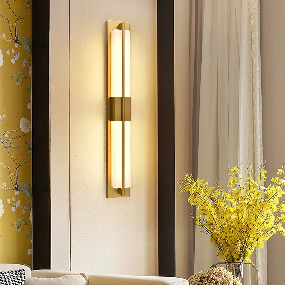 Geo Columnar Linear Alabaster Wall Sconce