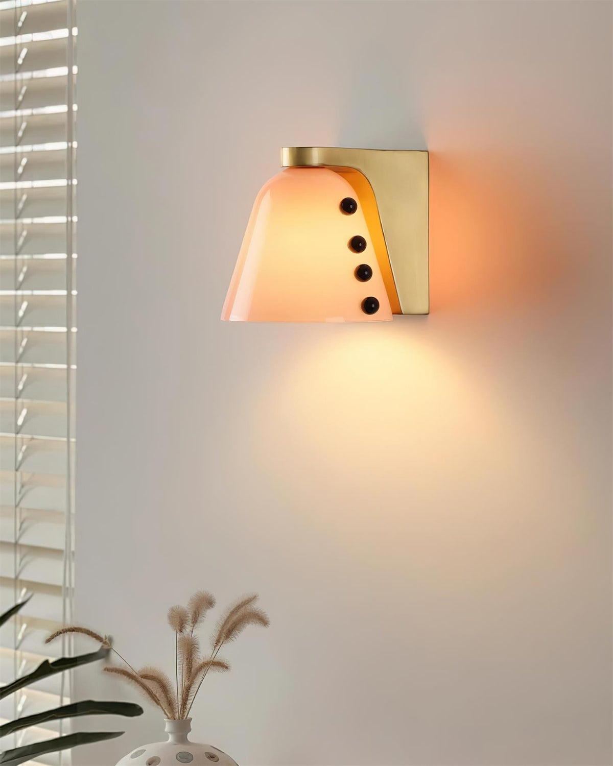 Cirarielle Wall Light