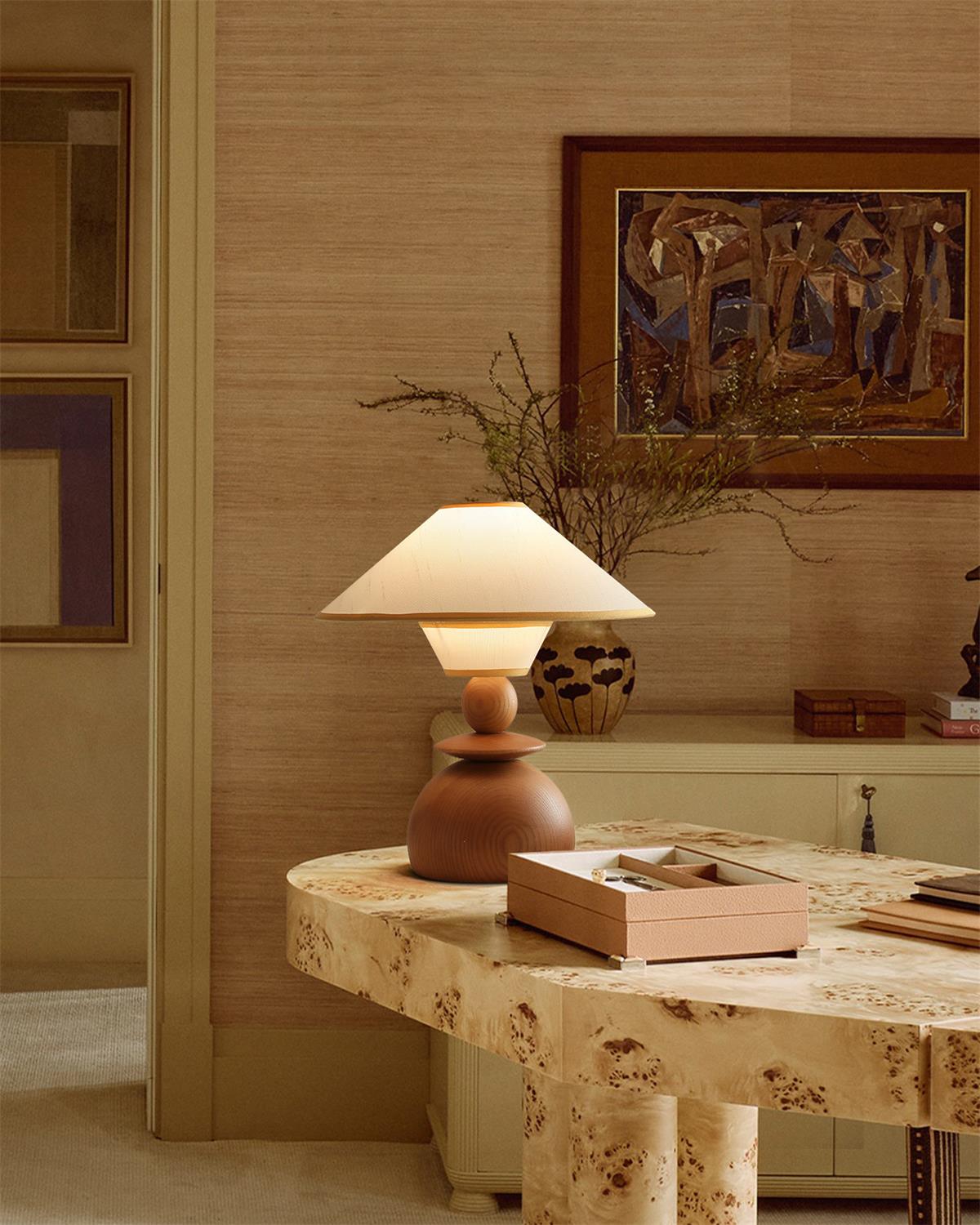 Renarora Table Lamp