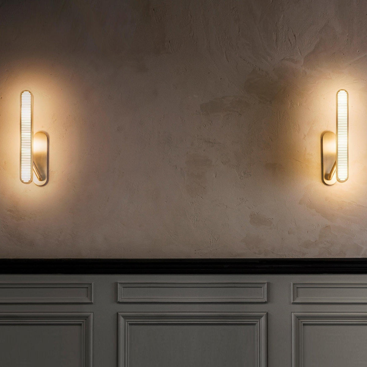 Colt Wall Light