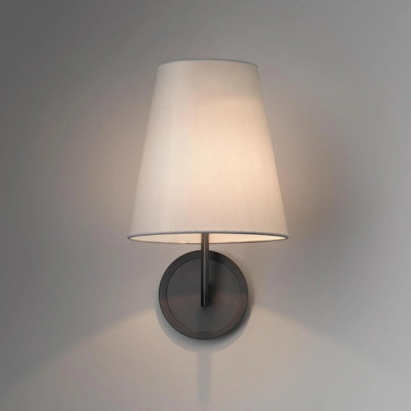 Corniche Wall lamp