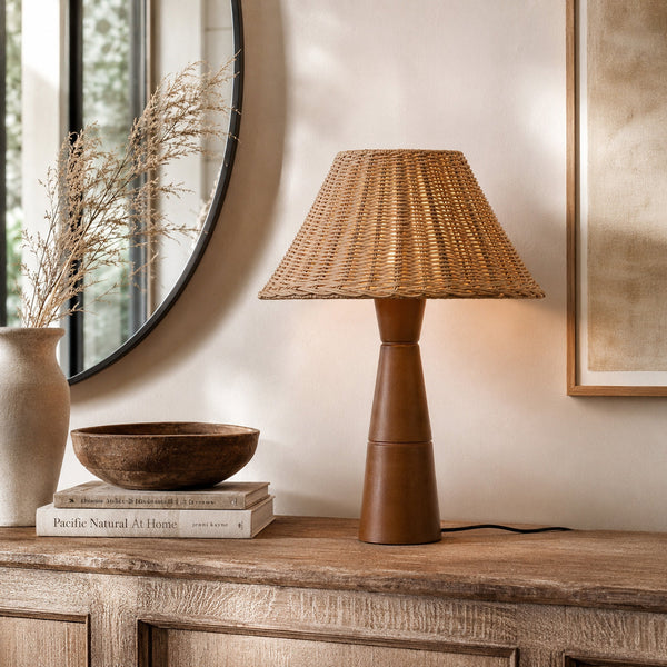 Orelanelle Table Lamp