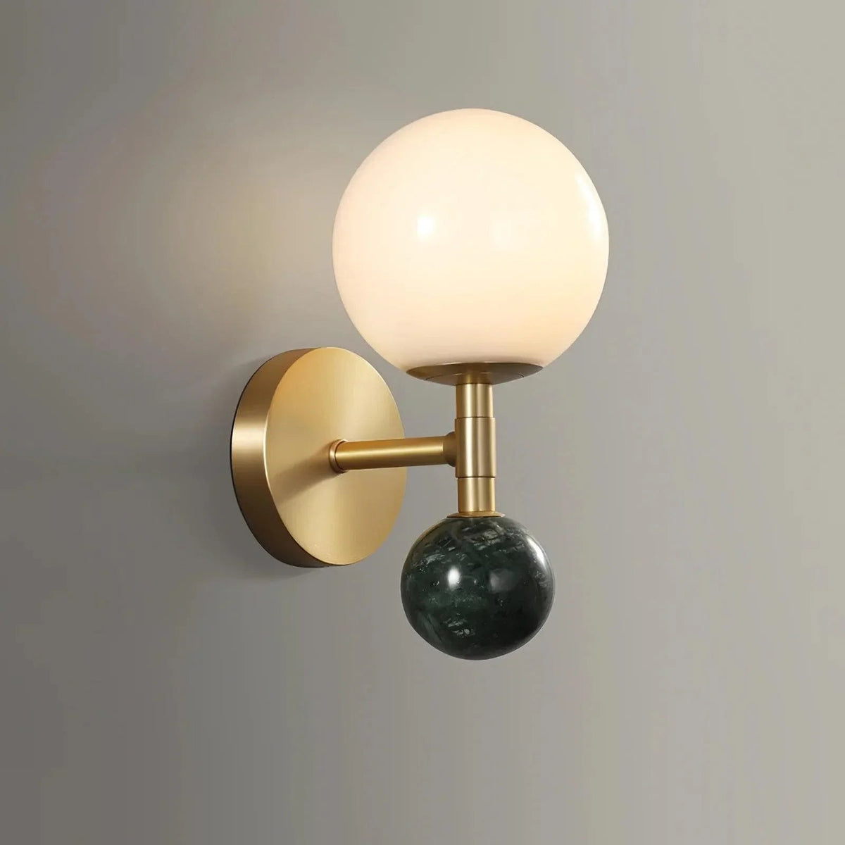 Dalt Wall Lamp