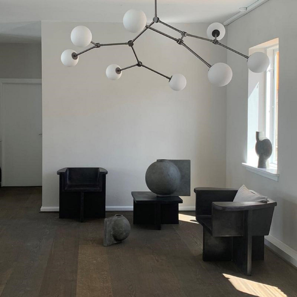 Halo Ball Black Glass Chandelier