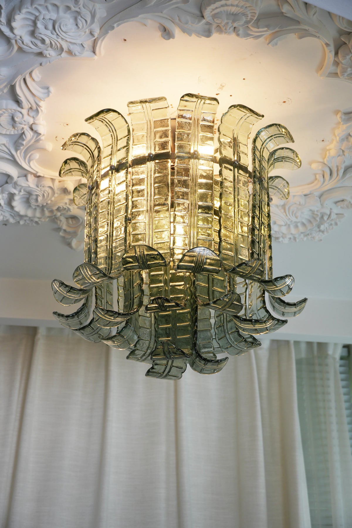 Elegant Murano Leaf Shaped Green Ceiling Lamp