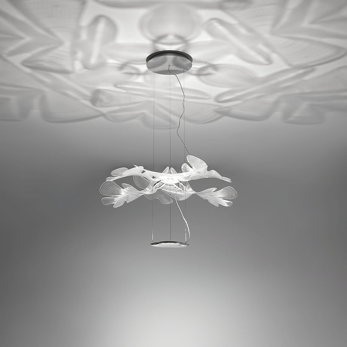Tennul Pendant Lamp