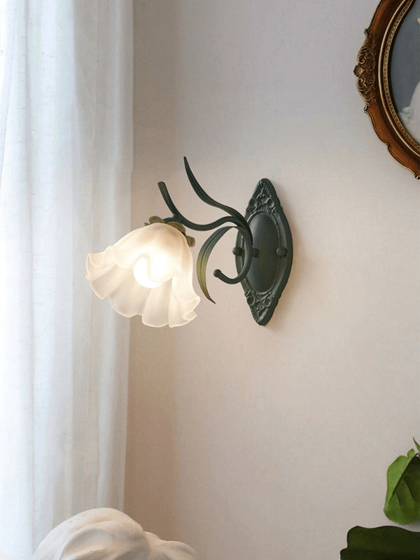 Oly Premium Nordic Art Flared Glass Wall Light