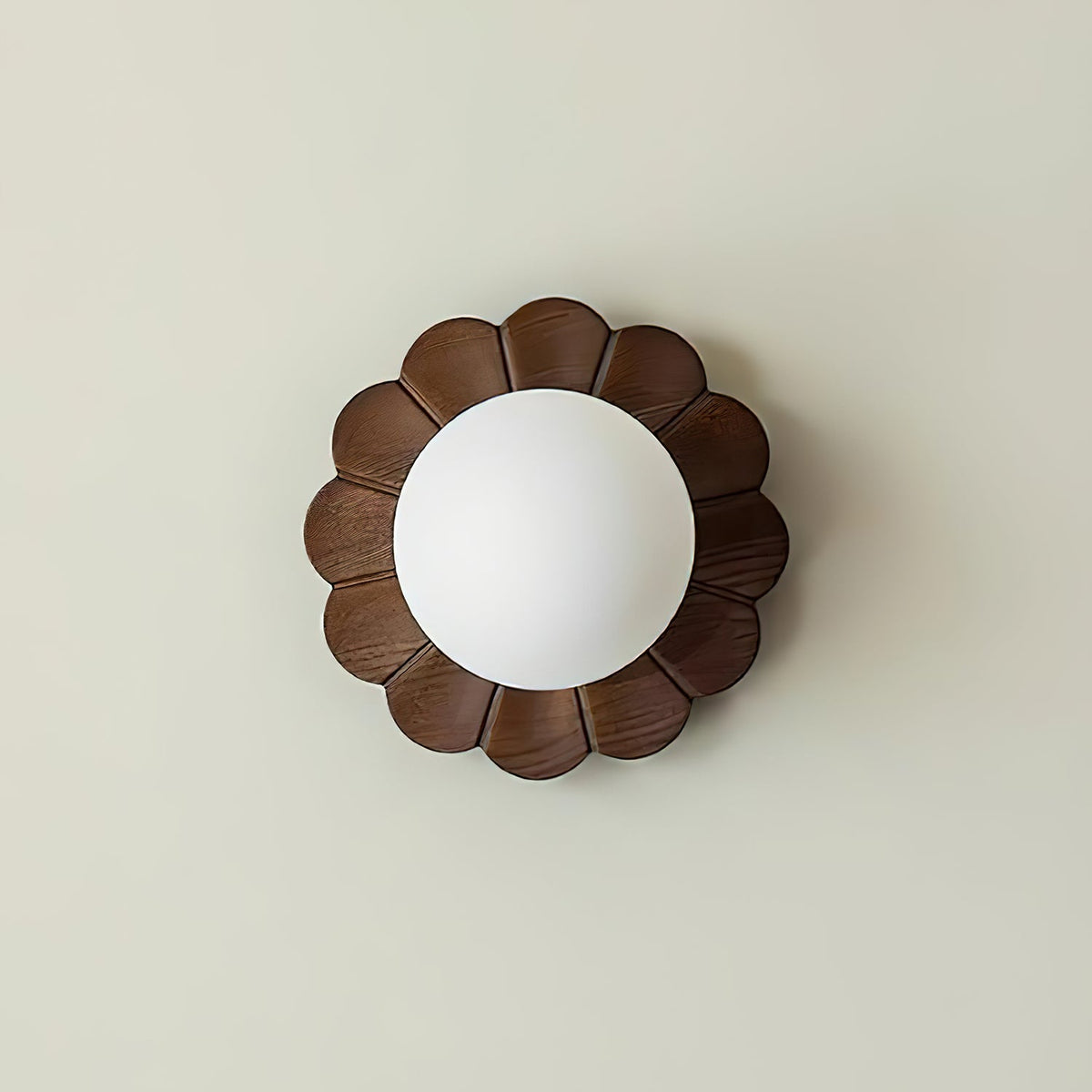 Elaaeria Wall Light