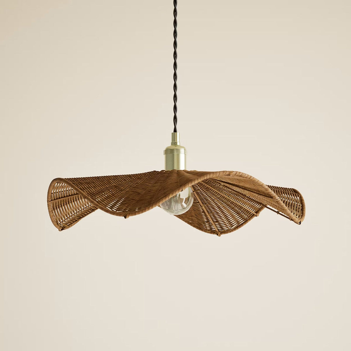 Teriarise Pendant Lamp
