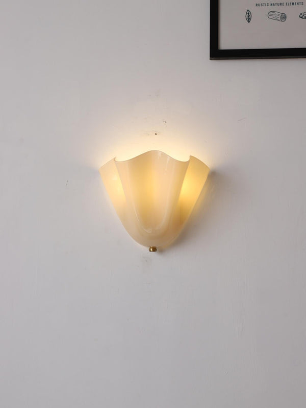 Ulcarisra Glass Wall Lamp