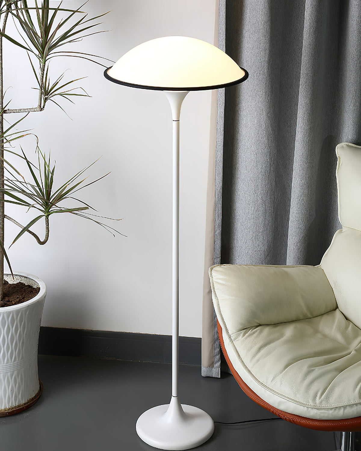 Rotus Floor Lamp