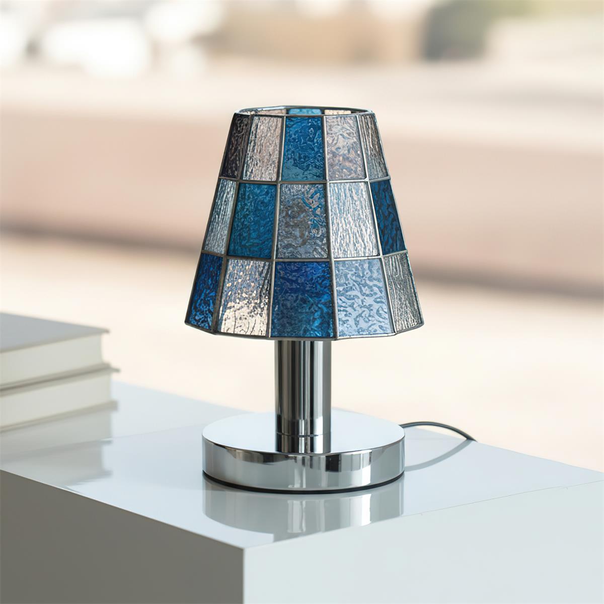 Liorivira Table Lamp