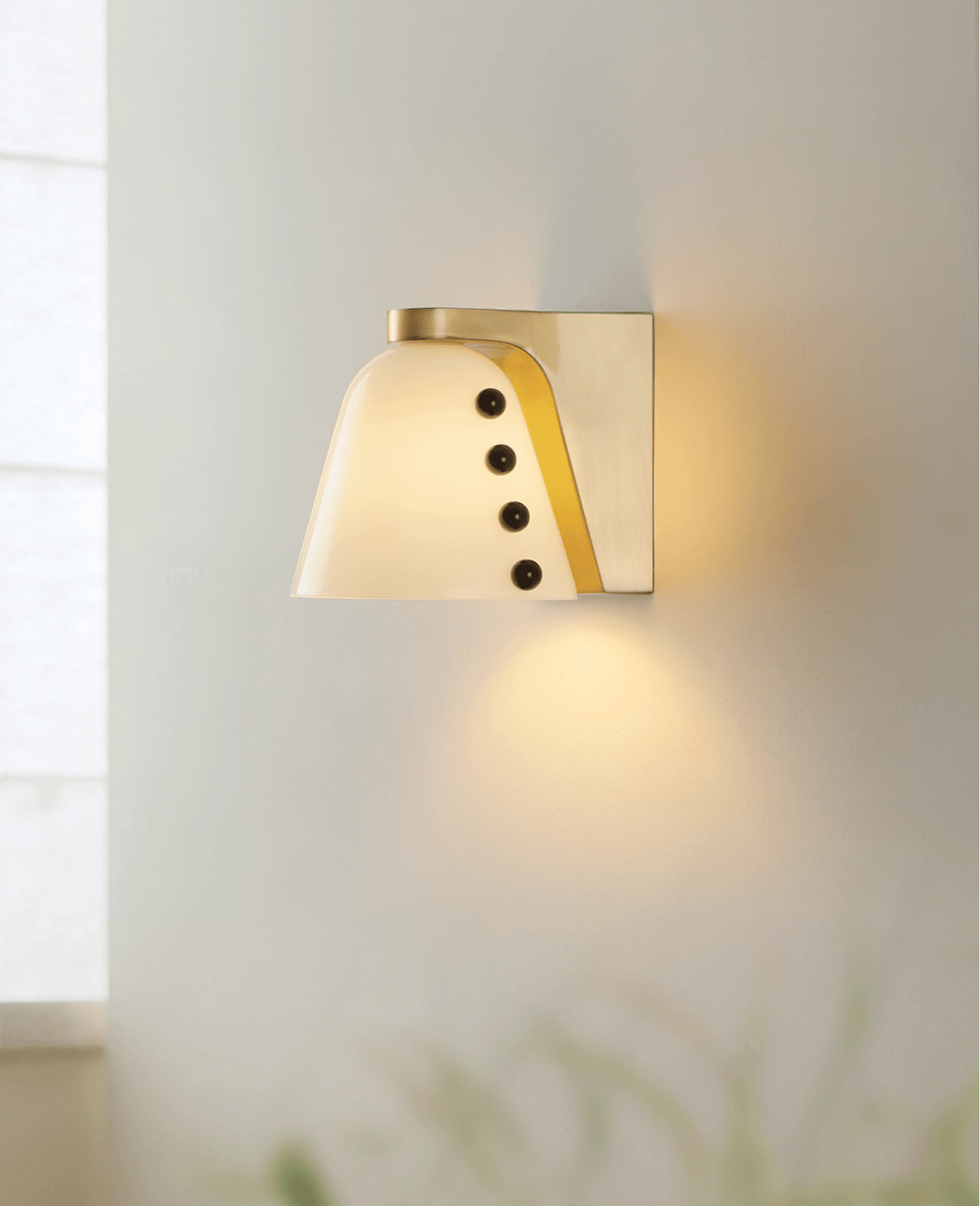 Gemma Glass Wall Lamp