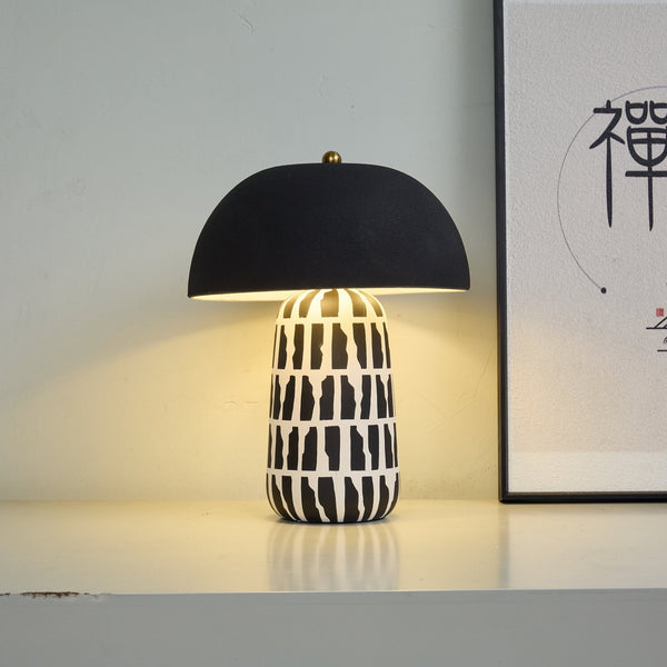 Geometric Pattern Ceramic Table Lamp