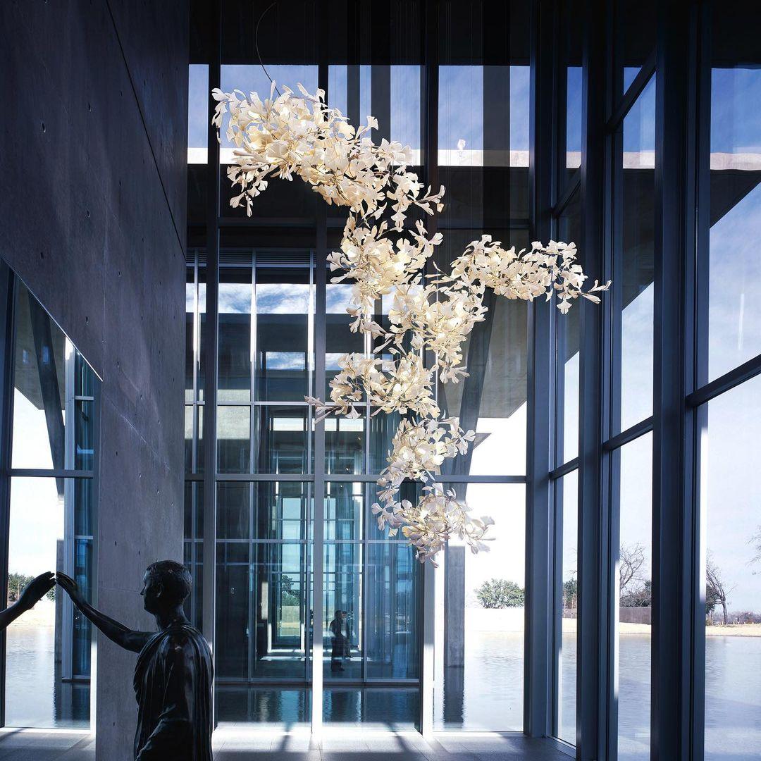 Solio Chandelier
