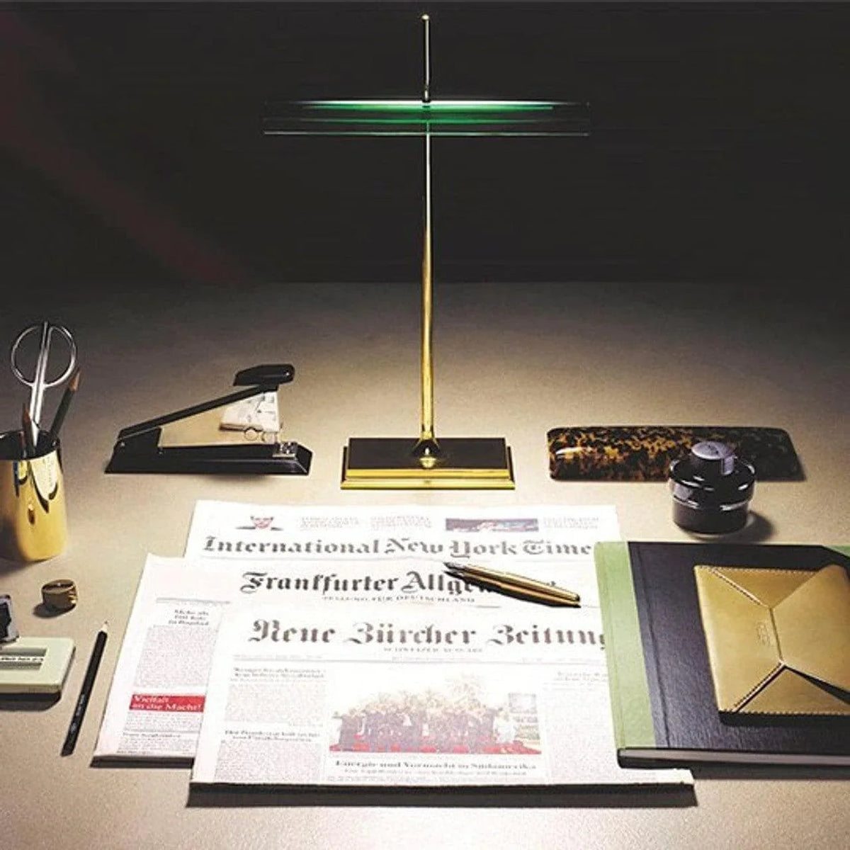 Goldman Table Lamp