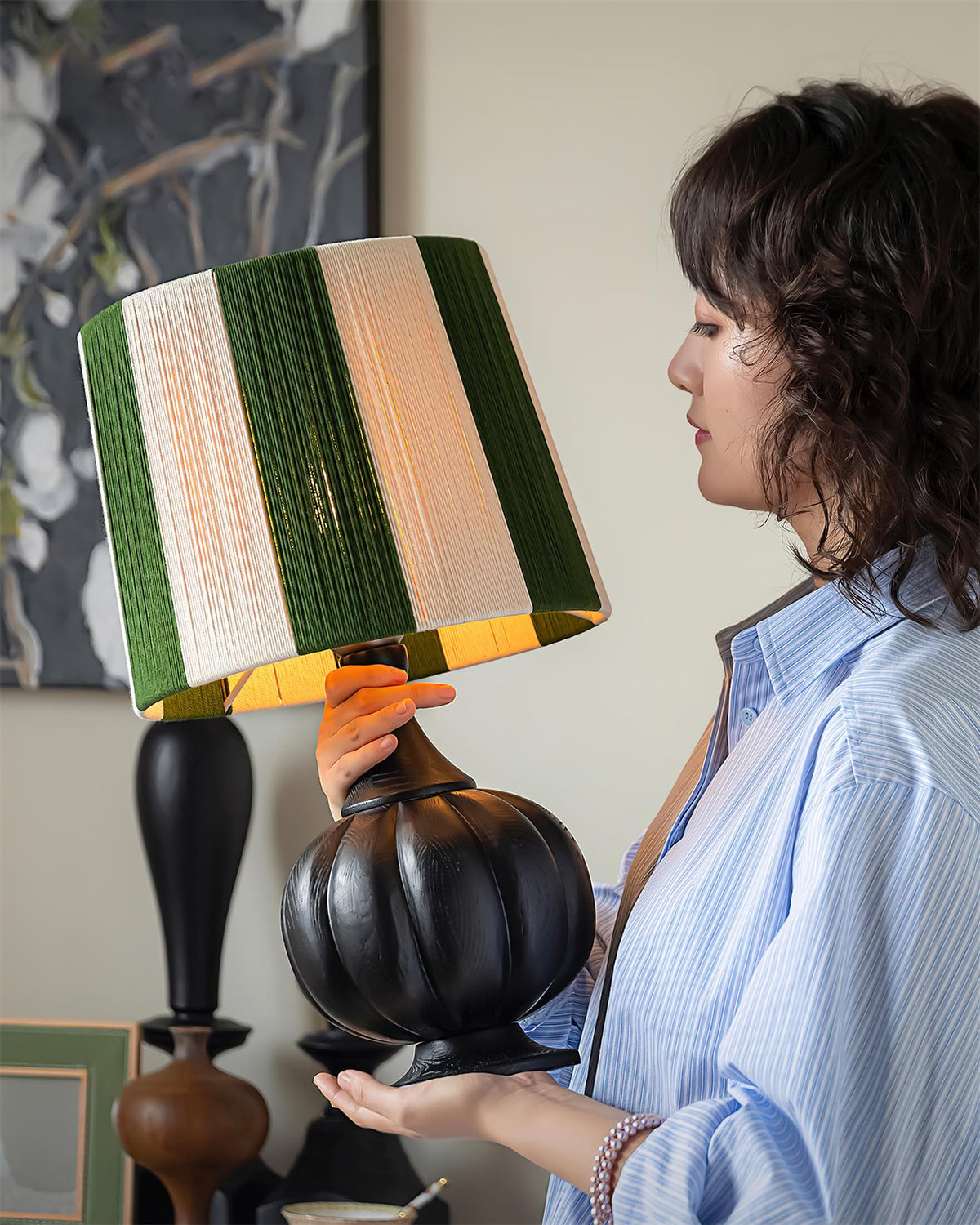 Viraorise Table Lamp