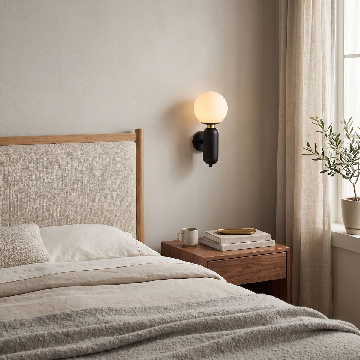 Kade Wall Light