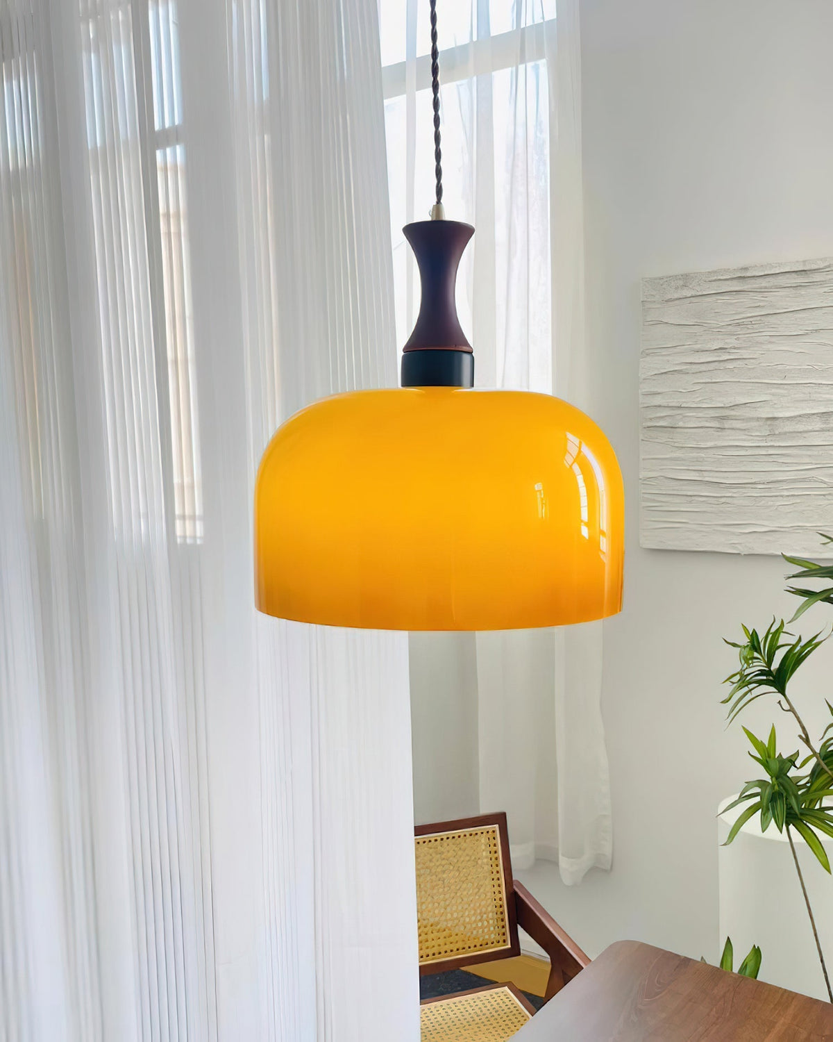 Avenaniella Pendant Lamp