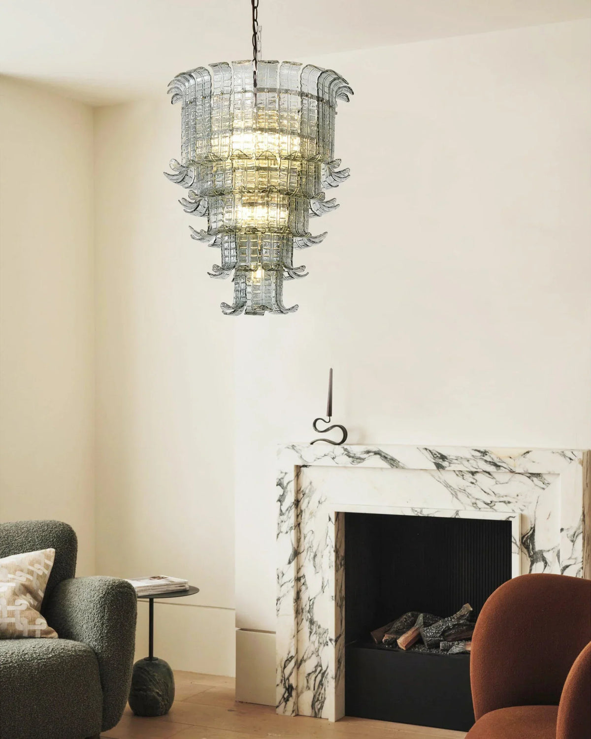 Elegant Leaf-Shaped Murano Glass Chandelier