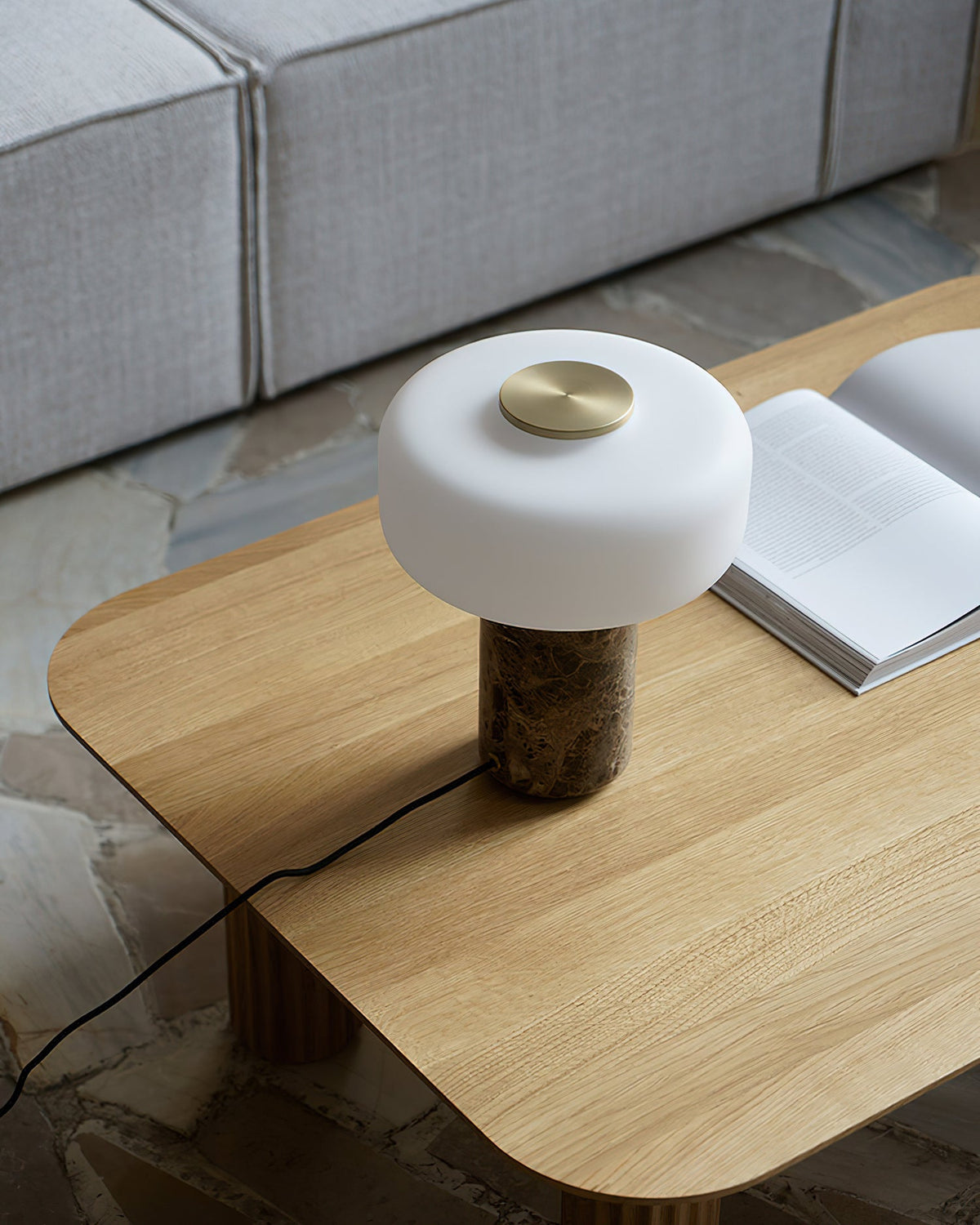 Orelinielle Table Lamp